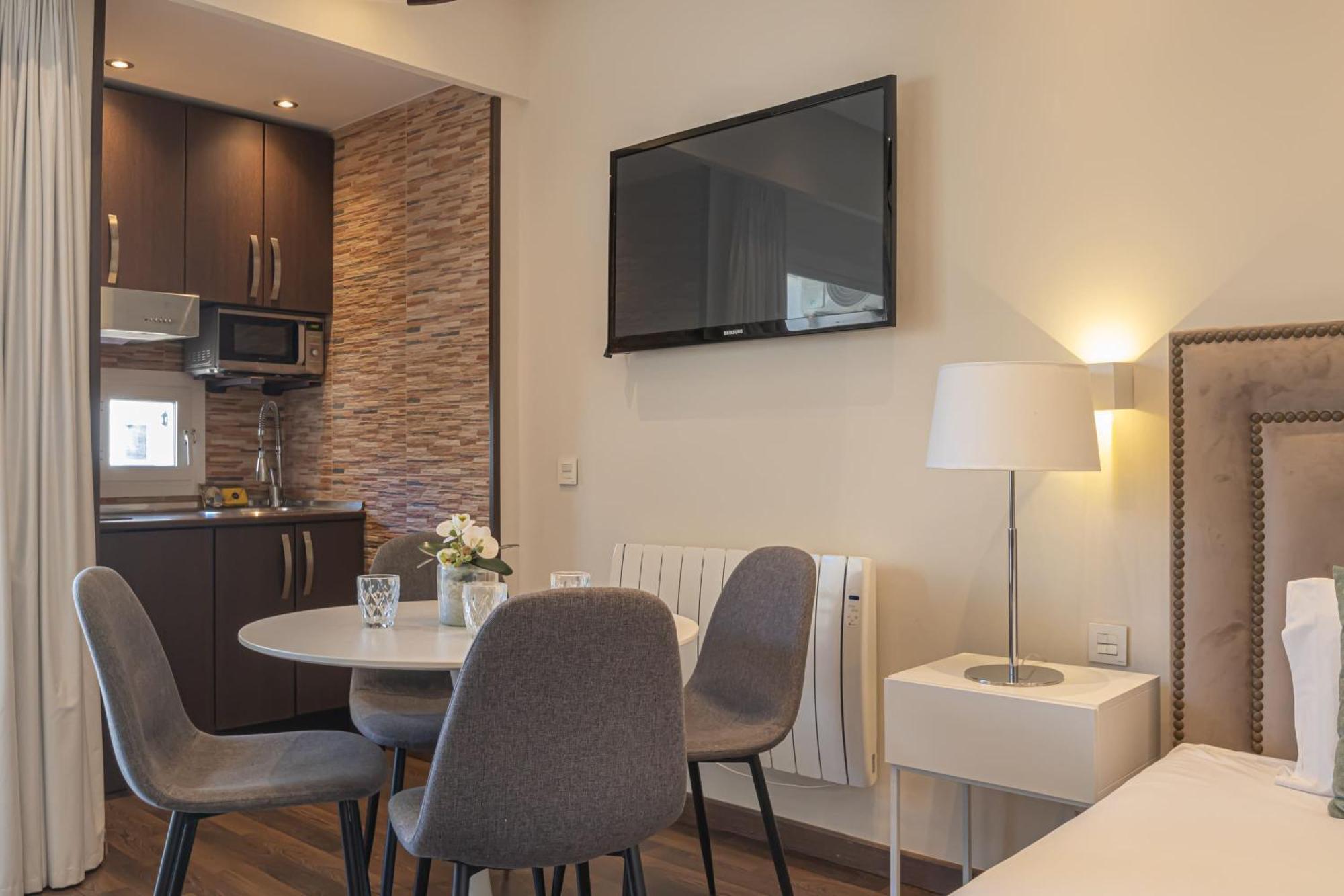 Occidental 1&2 - Puerto Banus