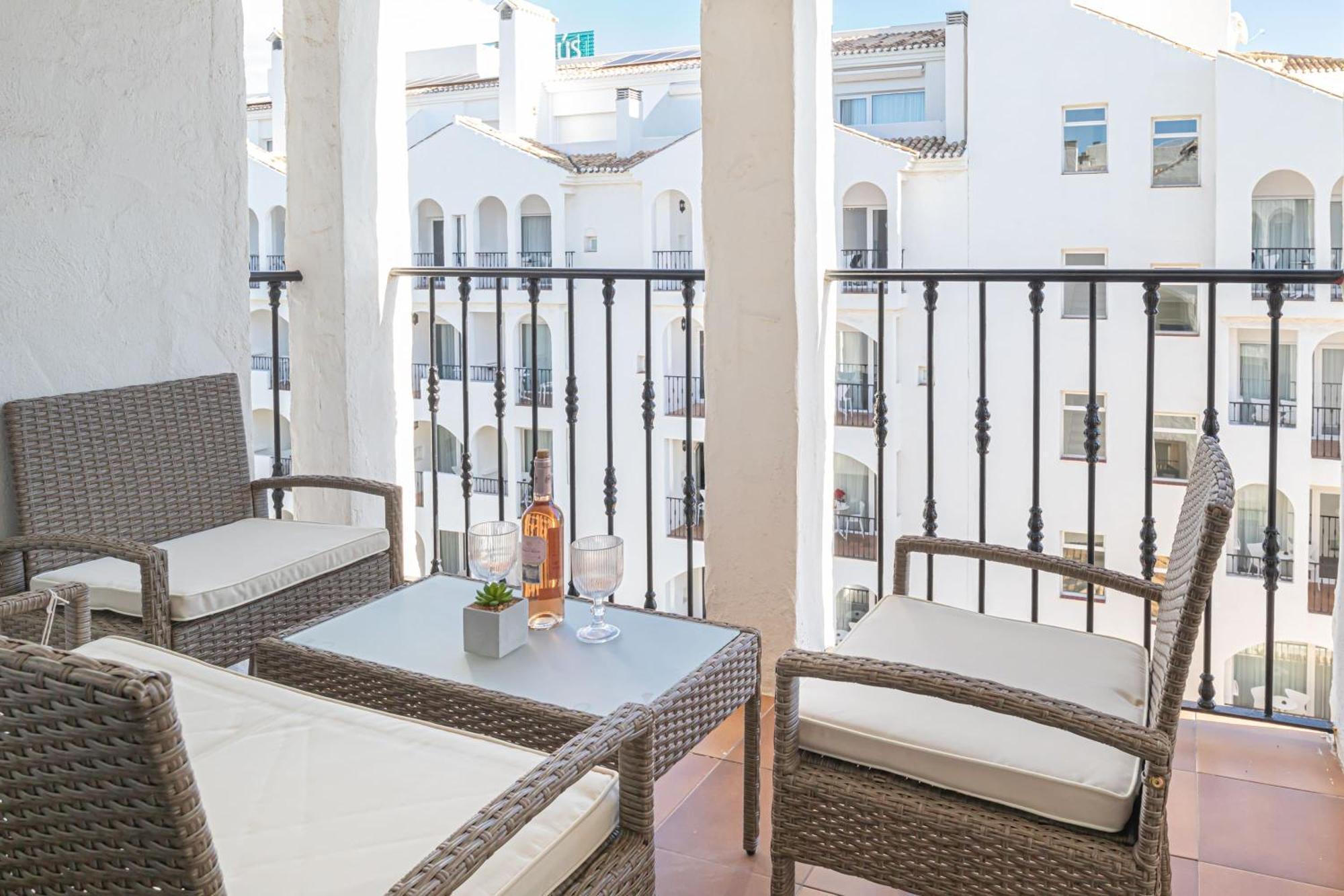 Occidental 1&2 - Puerto Banus Marbella