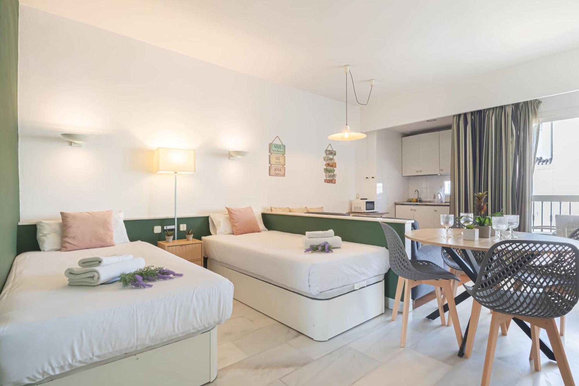 Occidental 1&2 - Puerto Banus Apartment